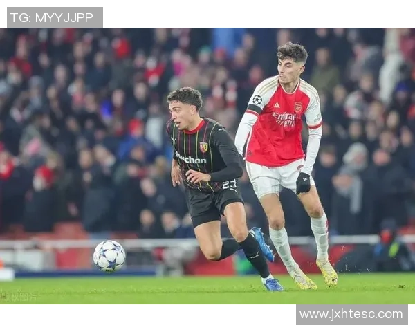 哈弗茨的日常训练与生活揭秘：从晨跑到赛场的全方位体验