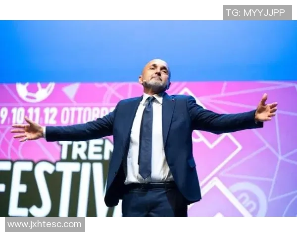 最具失落与遗憾的足球明星背后故事揭秘及其人生起伏探析